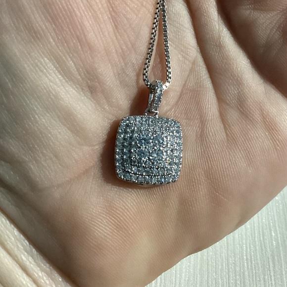 - 💎Cz Diamond Pendant Necklace - Picture 14 of 16